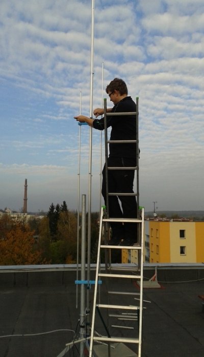 ladění změnou délek zářičů